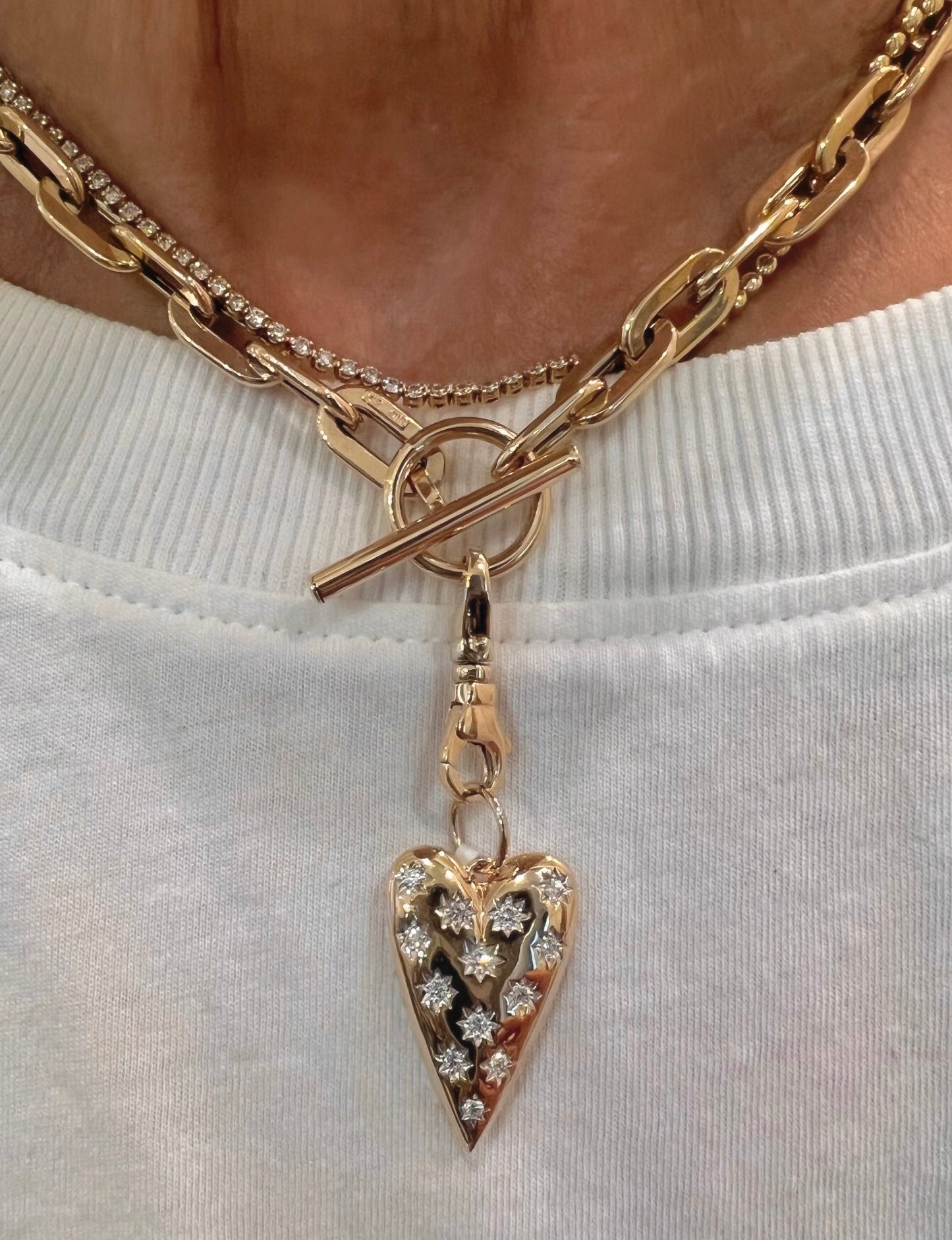 Elongated sparkle heart pendant