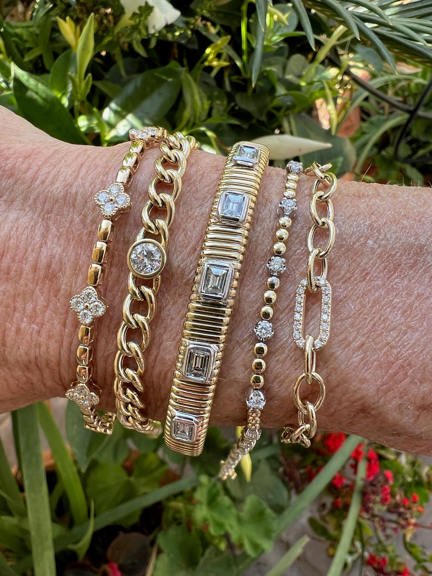 !4k two tone gold and diamond bracelet