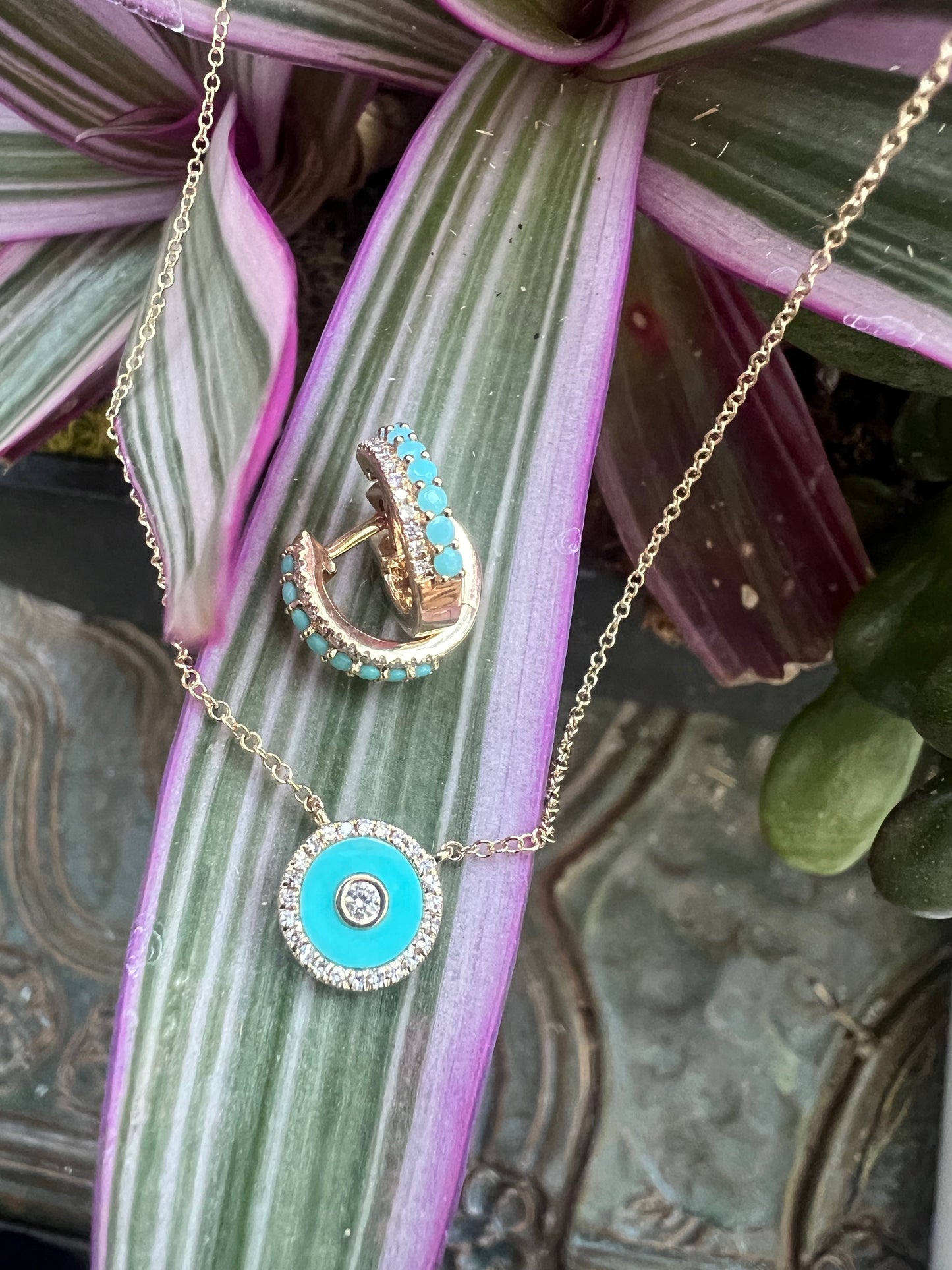 Turquoise and diamond pendant necklace