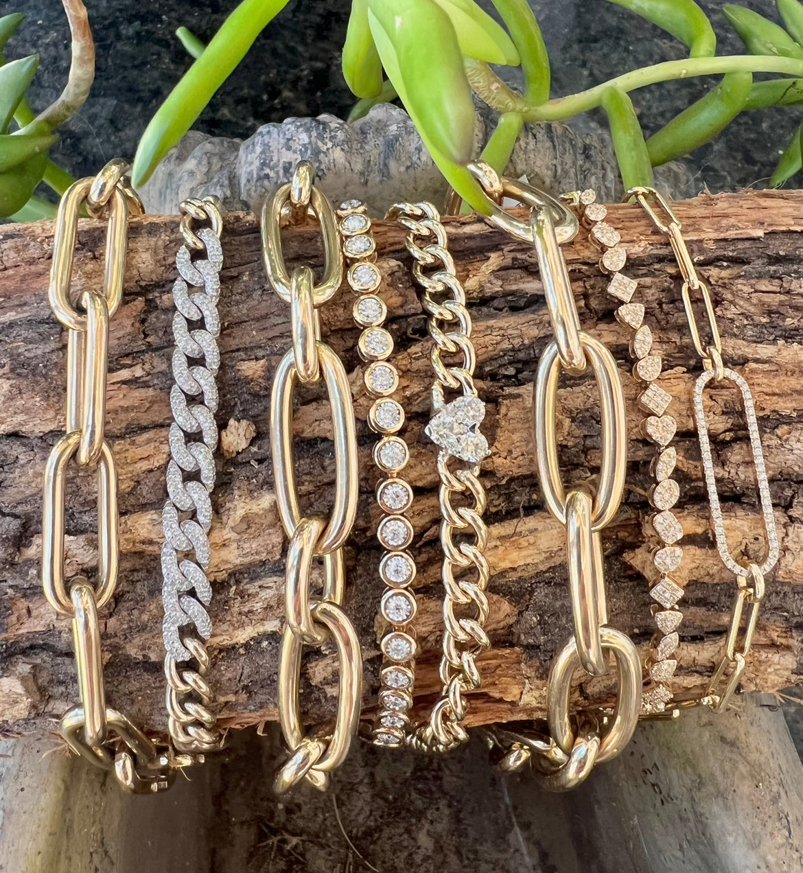 Diamond tennis bracelet