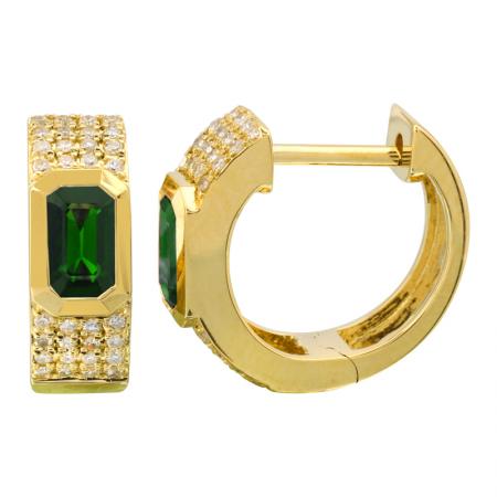 Emerald and diamond earring