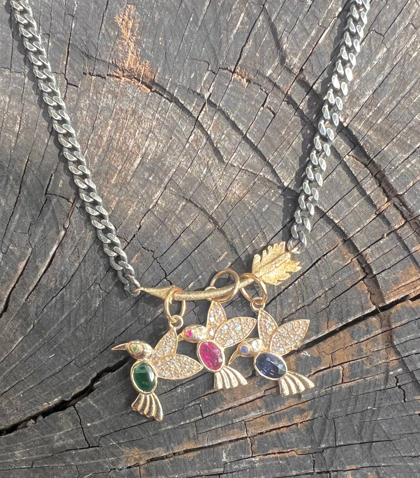 Gold, diamond and emerald hummingbird pendant