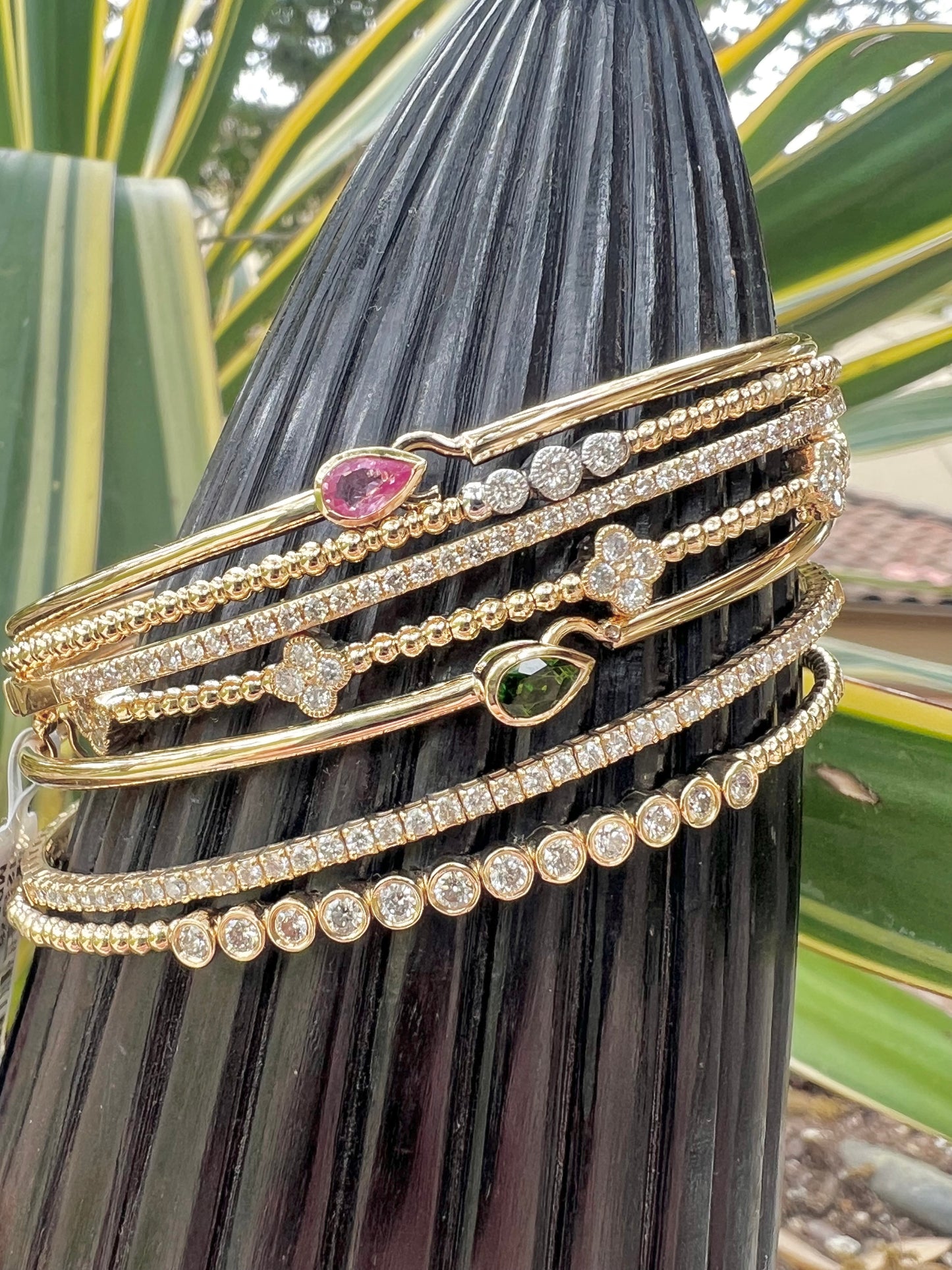 PInk sapphire and 14K gold bangle