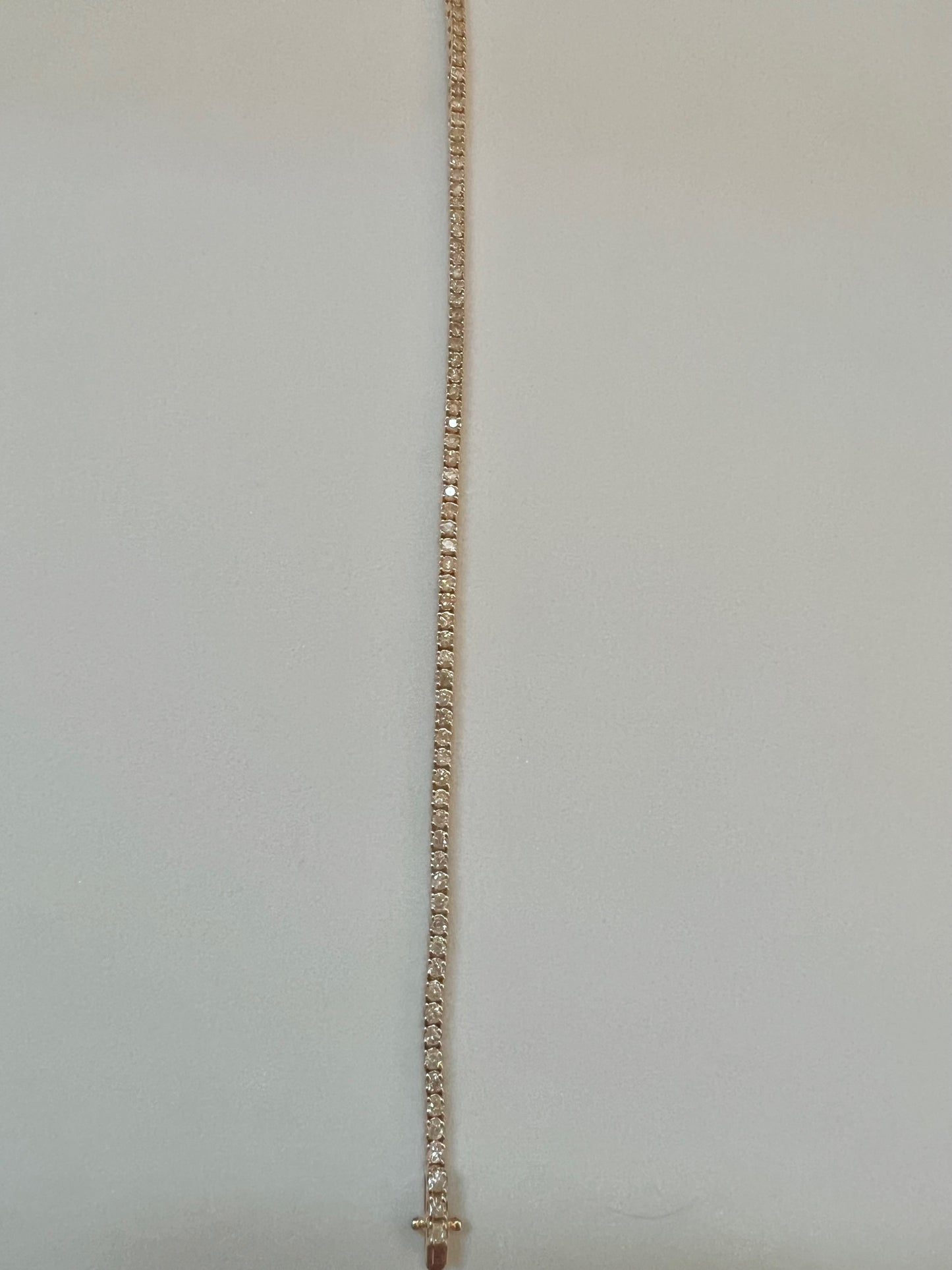 14K gold and diamond tennis bracelet