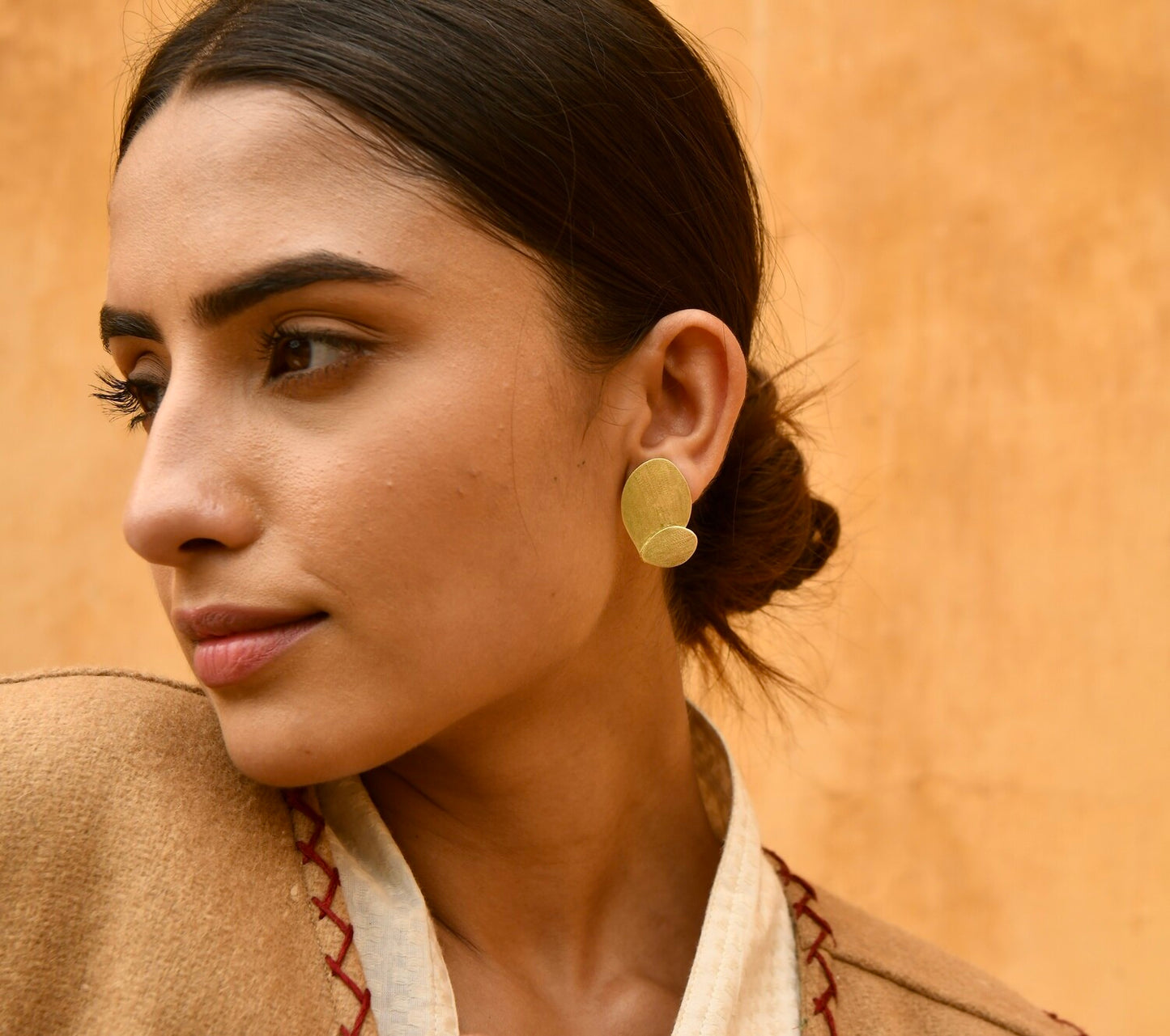 Persian petal stud earrings