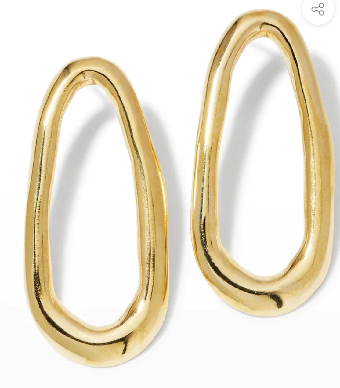 Milli oval earring