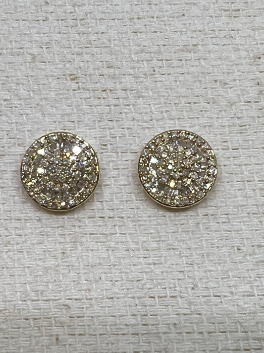 Diamond round pave earring